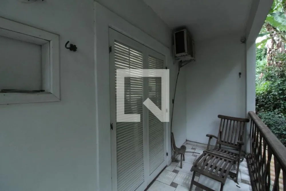 Casa, 4 quartos, 240 m² - Foto 61