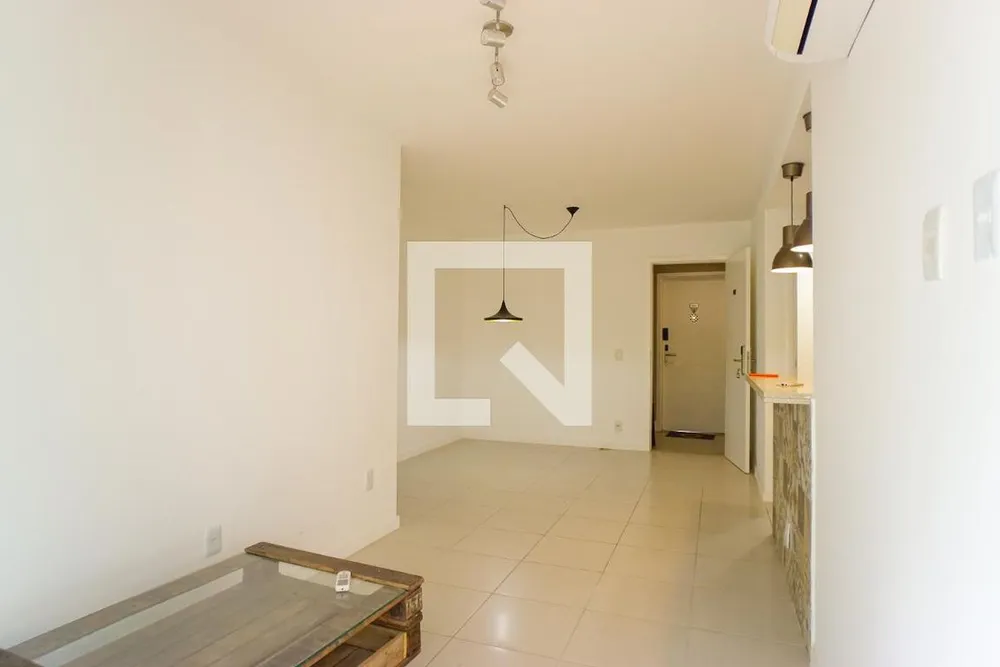Apartamento, 2 quartos, 70 m² - Foto 2