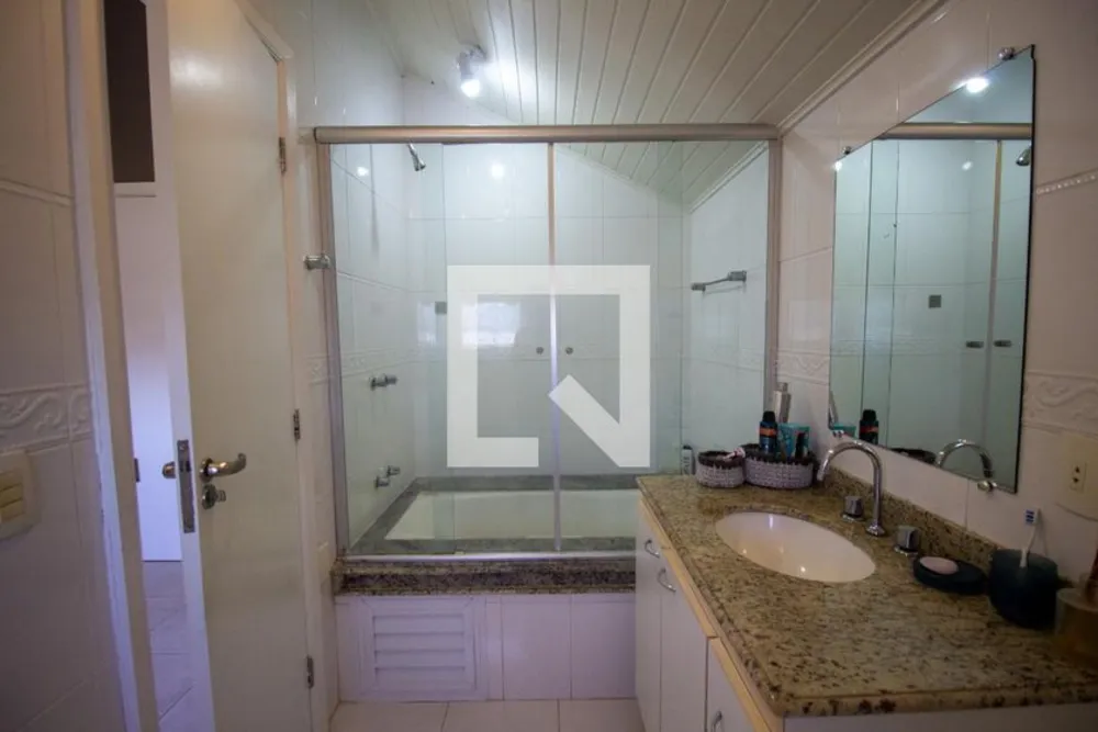 Casa, 4 quartos, 300 m² - Foto 49