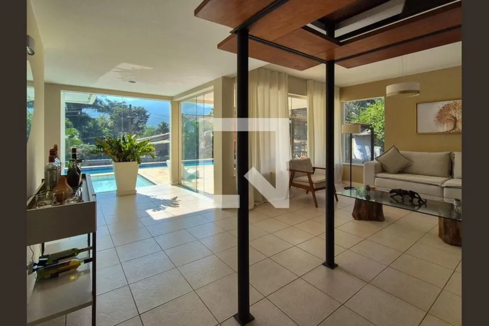Casa, 6 quartos, 370 m² - Foto 1