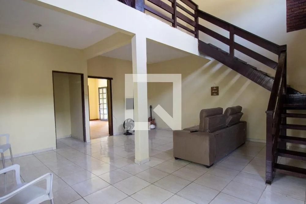 Casa, 4 quartos, 250 m² - Foto 3