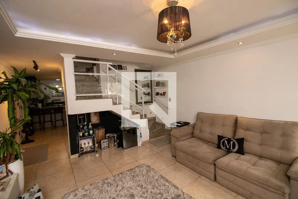 Casa, 3 quartos, 240 m² - Foto 1