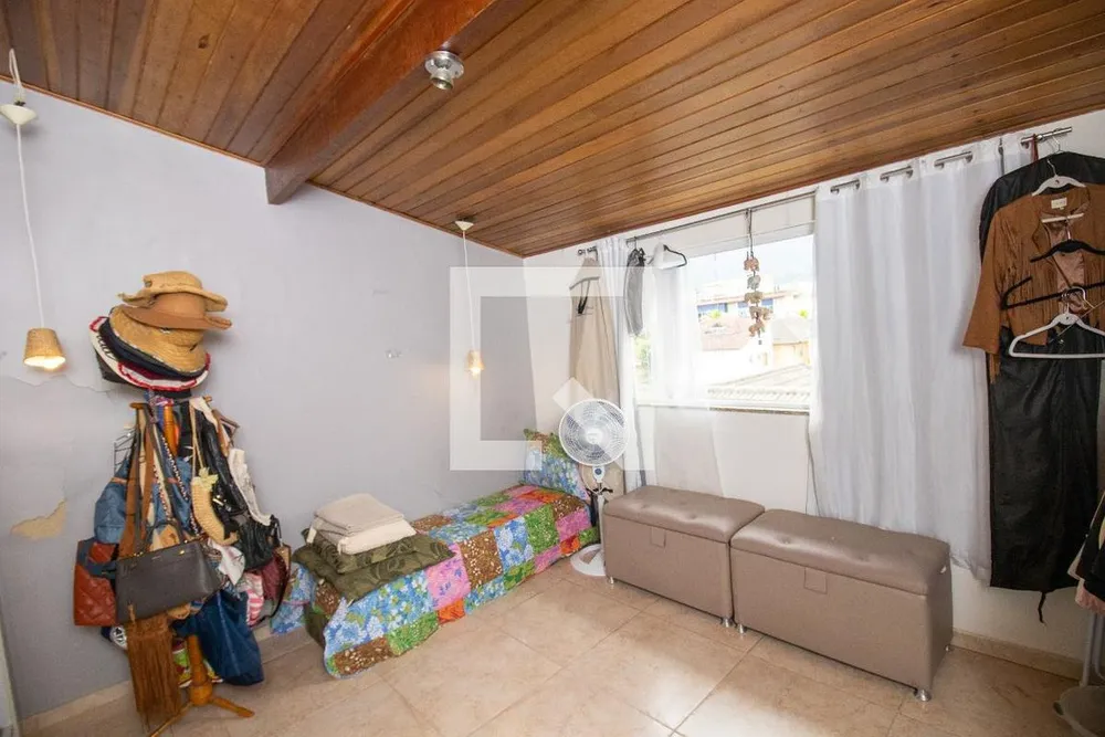 Casa, 3 quartos, 240 m² - Foto 58