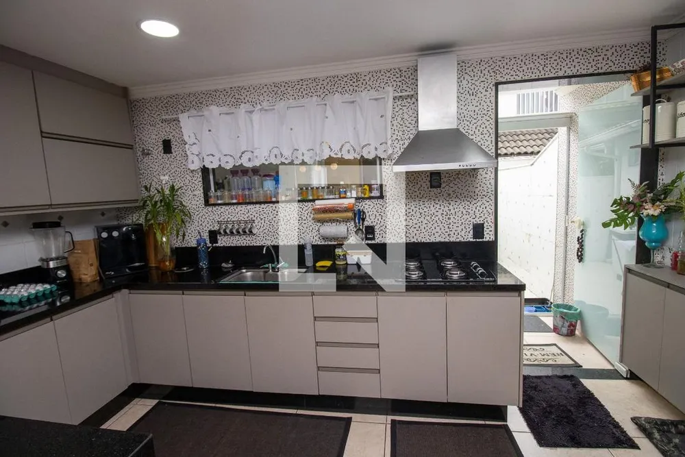 Casa, 3 quartos, 240 m² - Foto 80