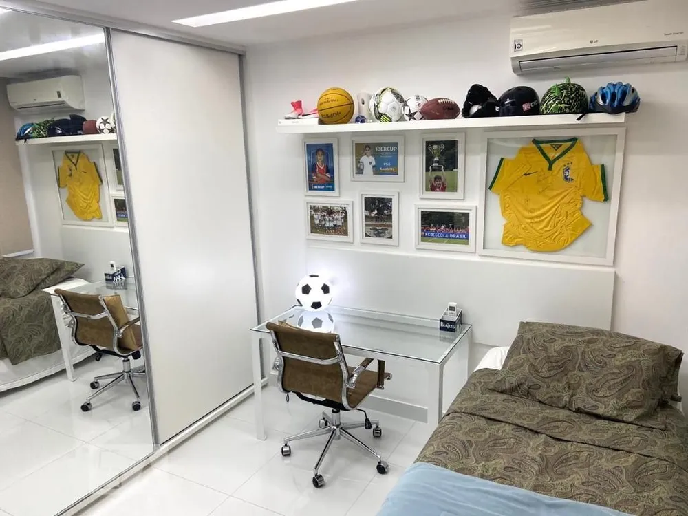 Casa, 4 quartos, 243 m² - Foto 14