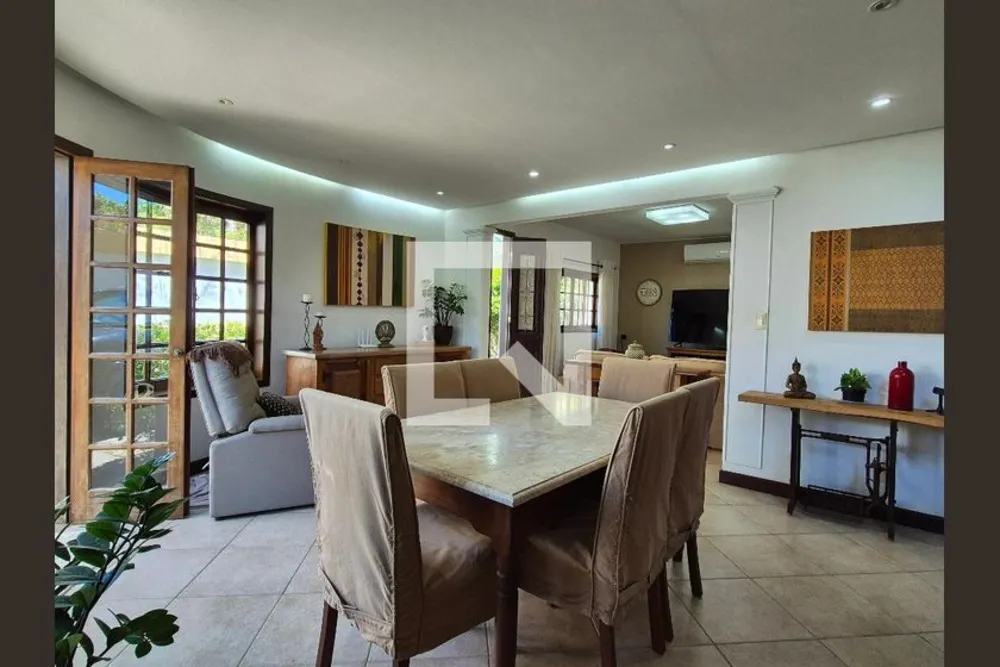 Casa, 4 quartos, 252 m² - Foto 24