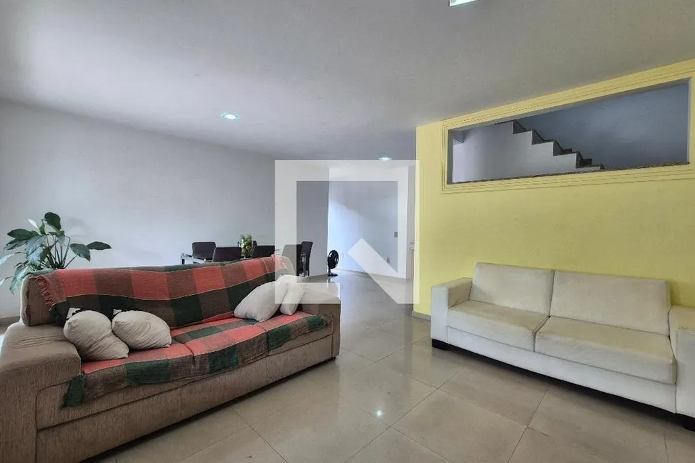 Casa, 3 quartos, 250 m² - Foto 4