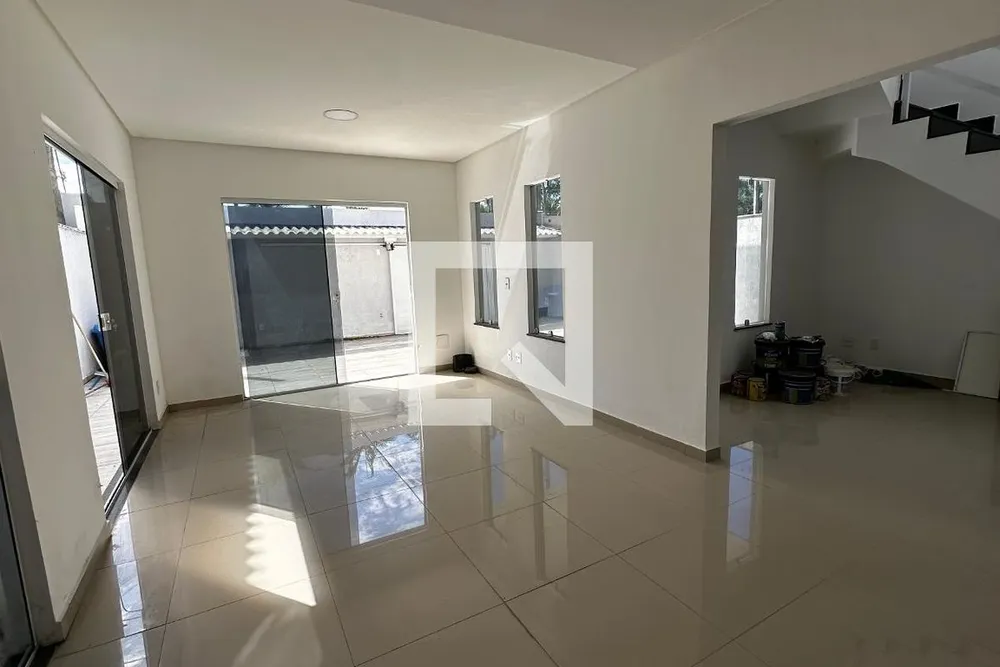 Casa, 3 quartos, 250 m² - Foto 4