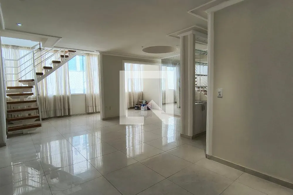 Cobertura, 3 quartos, 220 m² - Foto 1