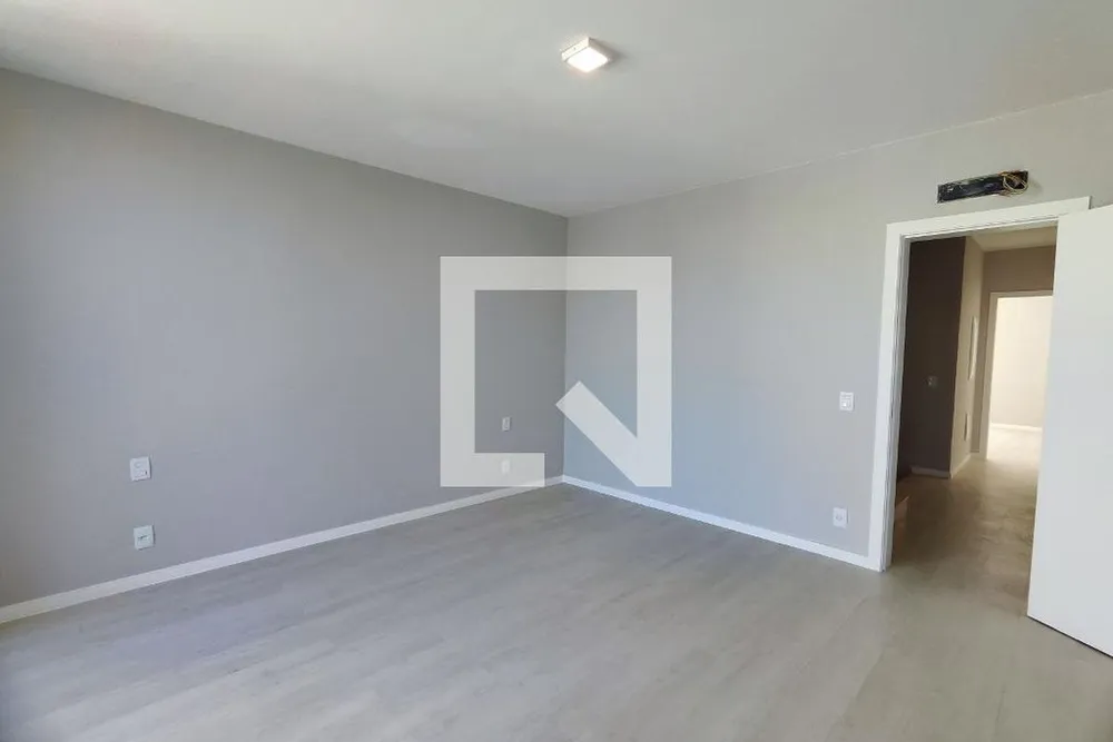 Casa, 4 quartos, 350 m² - Foto 24
