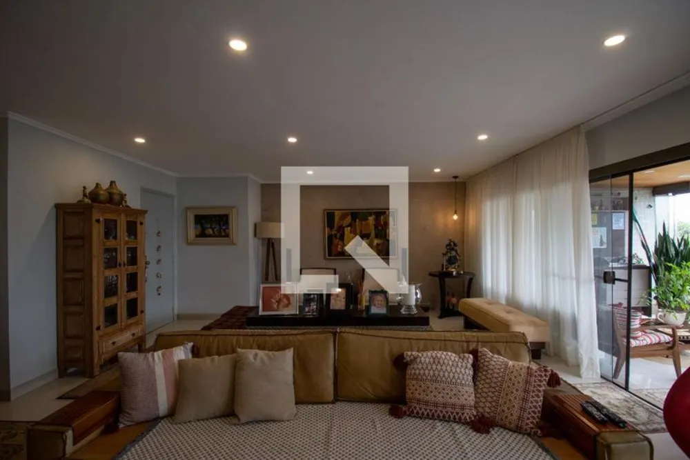 Apartamento, 3 quartos, 189 m² - Foto 2