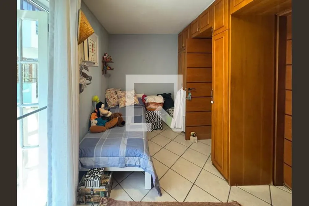 Casa, 3 quartos, 200 m² - Foto 9