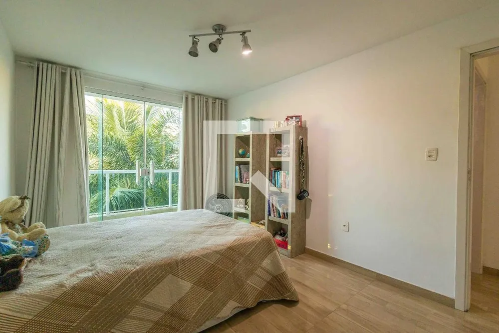 Casa, 4 quartos, 270 m² - Foto 23