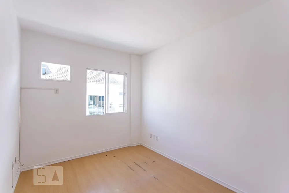 Casa, 4 quartos, 240 m² - Foto 29