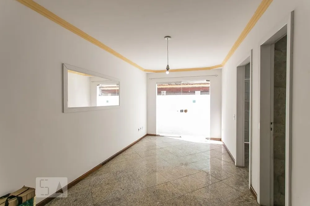 Casa, 4 quartos, 240 m² - Foto 4