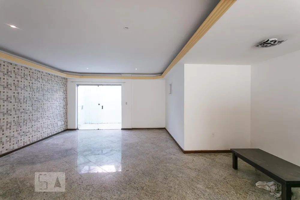 Casa, 4 quartos, 240 m² - Foto 3