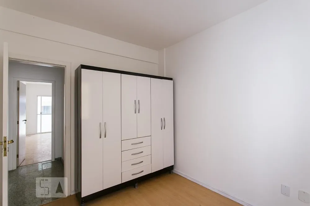 Casa, 4 quartos, 240 m² - Foto 35