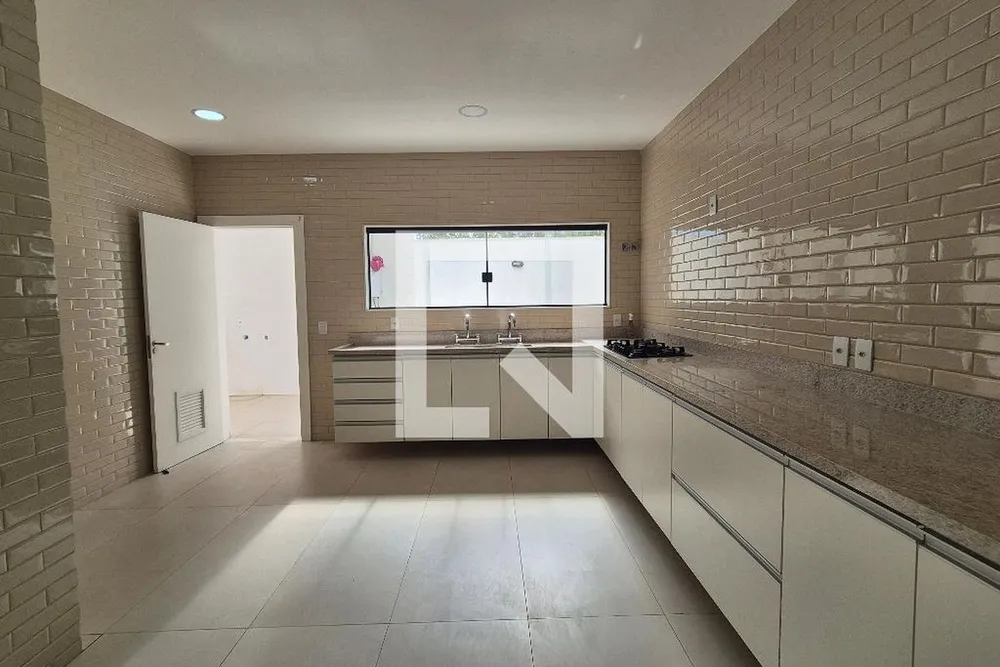 Casa, 3 quartos, 334 m² - Foto 63