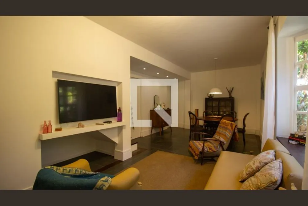 Casa, 5 quartos, 155 m² - Foto 2