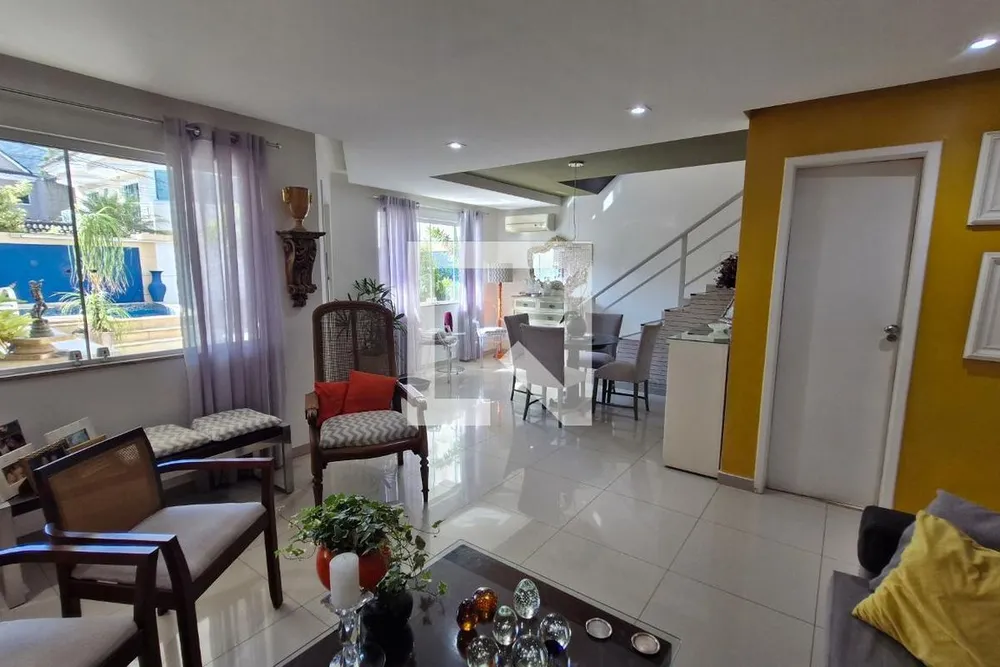 Casa, 4 quartos, 175 m² - Foto 1