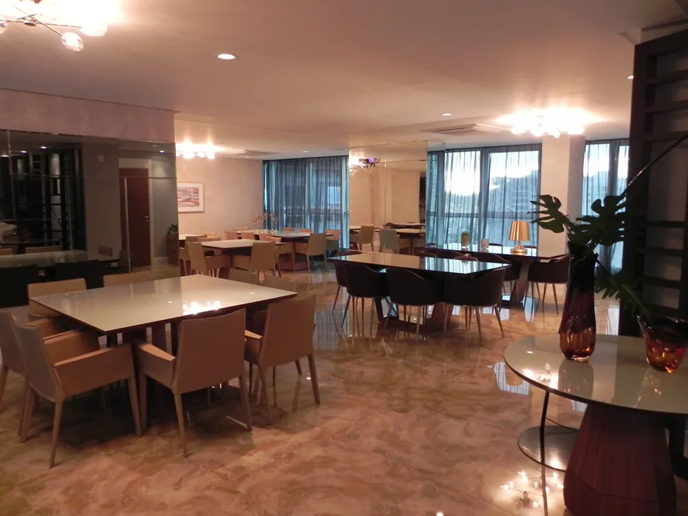 Apartamento, 3 quartos, 182 m² - Foto 1