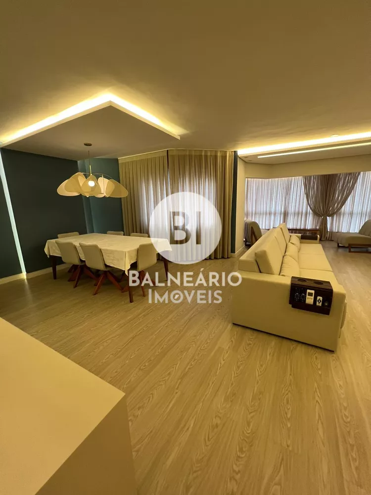 Apartamento, 3 quartos, 253 m² - Foto 1
