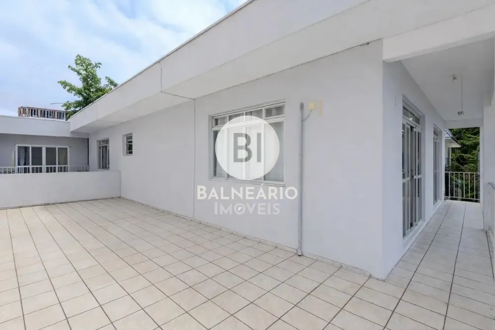 Sobrado, 4 quartos, 383 m² - Foto 2