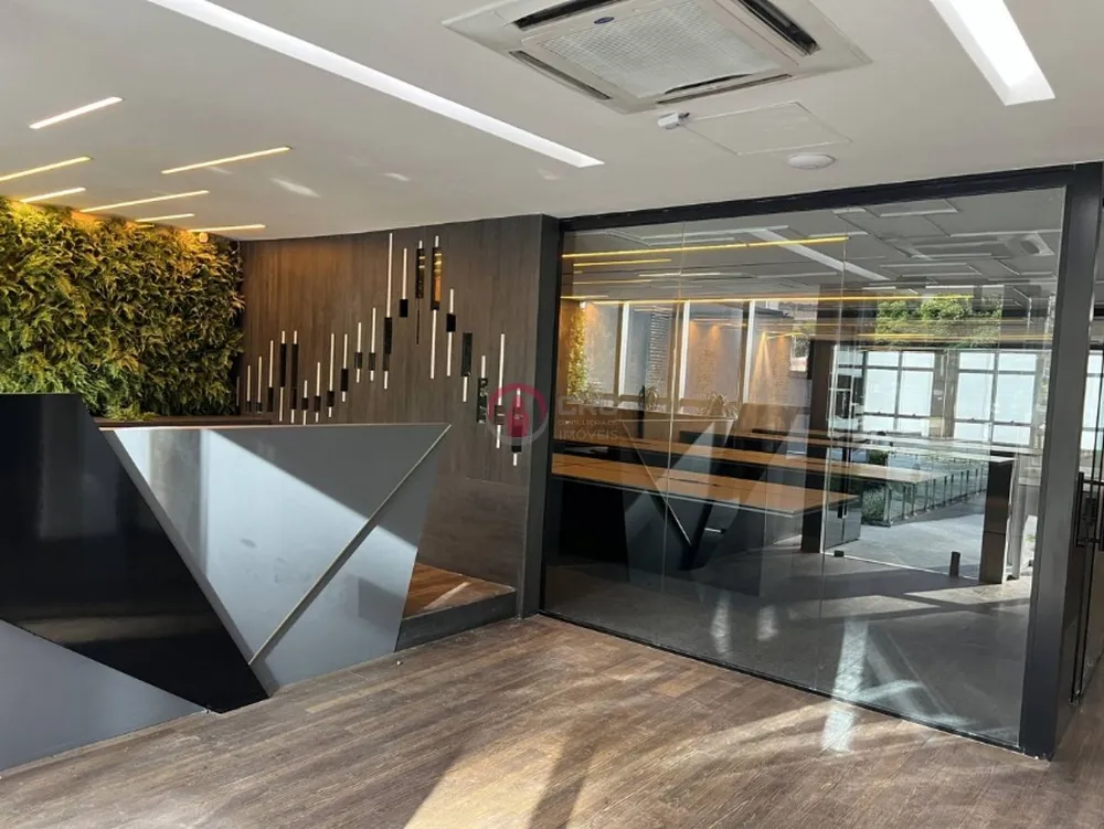 Loja-Salão, 685 m² - Foto 1