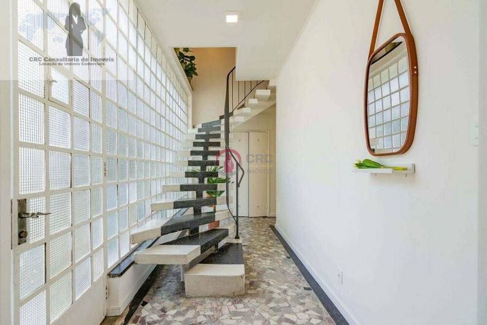 Sobrado para alugar com 3 quartos, 200m² - Foto 10