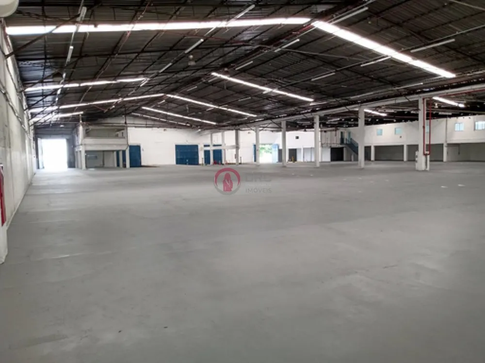 Depósito-Galpão, 11000 m² - Foto 1