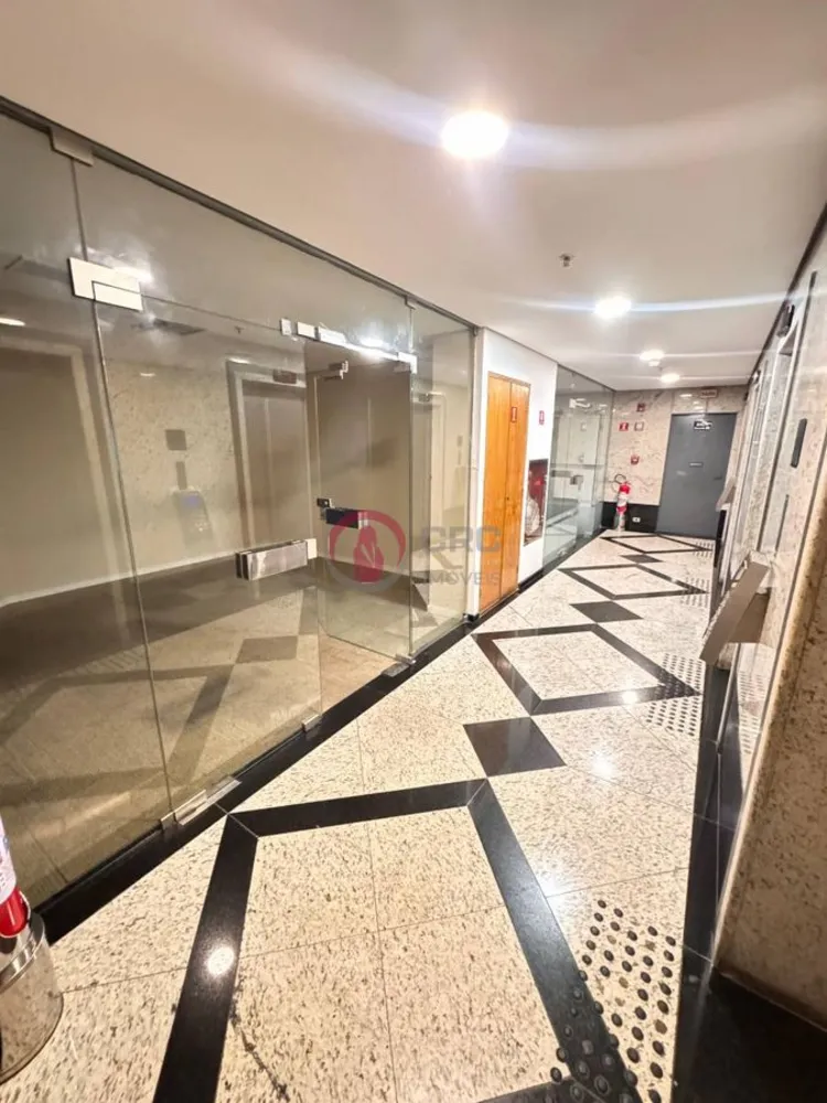 Loja-Salão, 245 m² - Foto 1