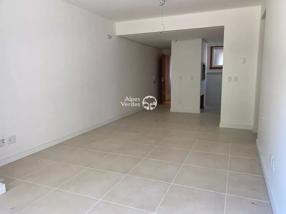 Apartamento à venda com 2 quartos, 80m² - Foto 3