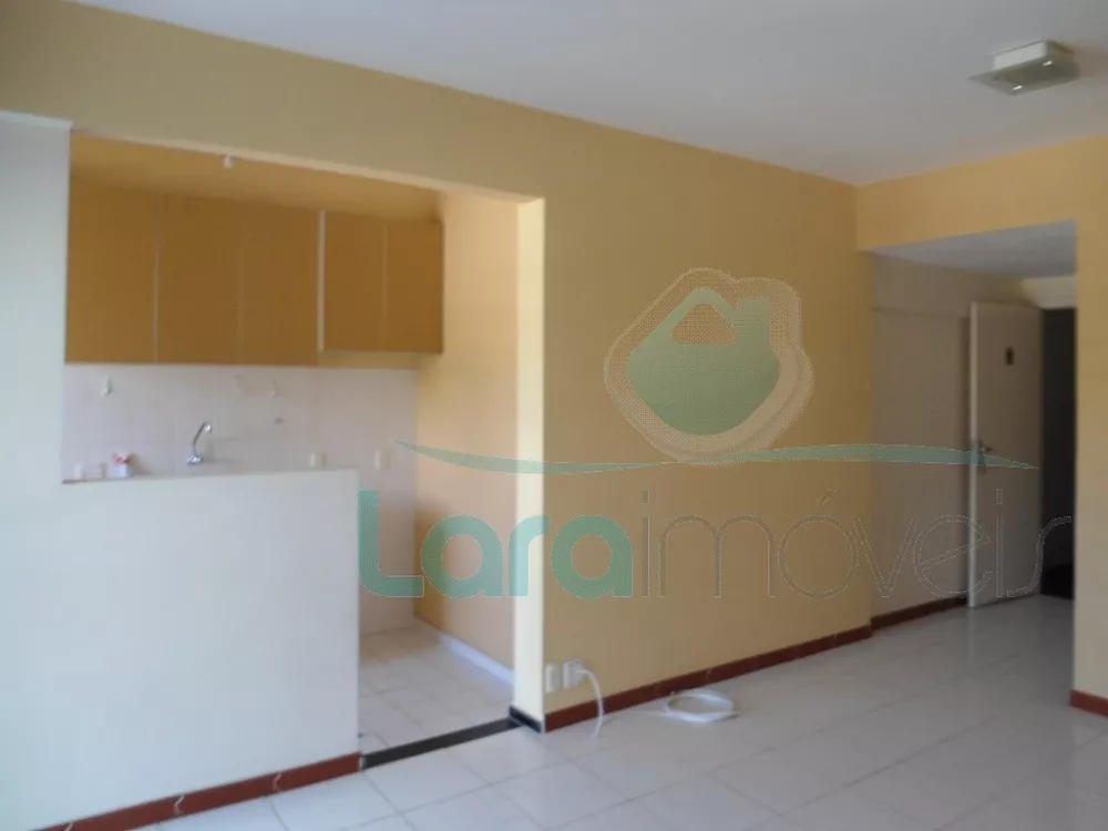 Apartamento à venda com 2 quartos, 60m² - Foto 2