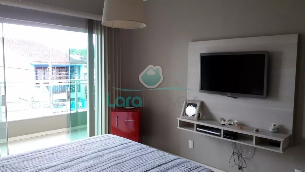 Casa, 4 quartos, 300 m² - Foto 54