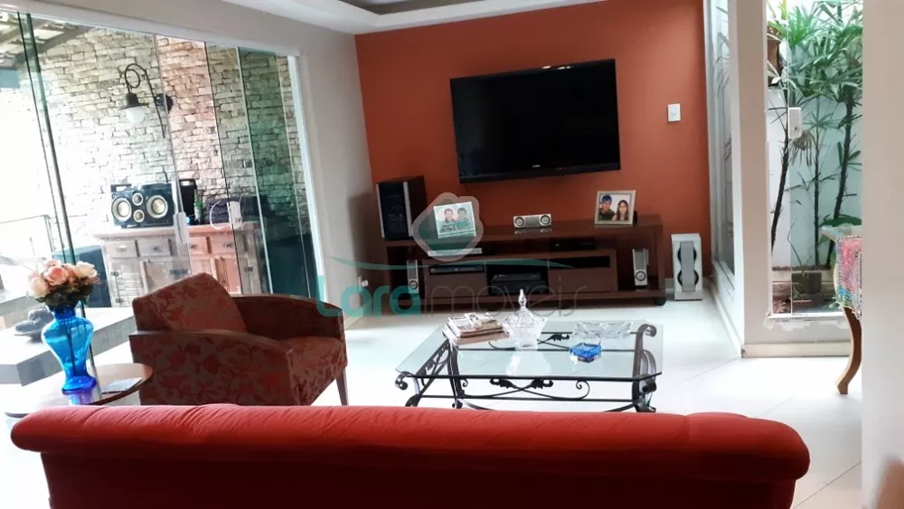 Casa, 4 quartos, 300 m² - Foto 17