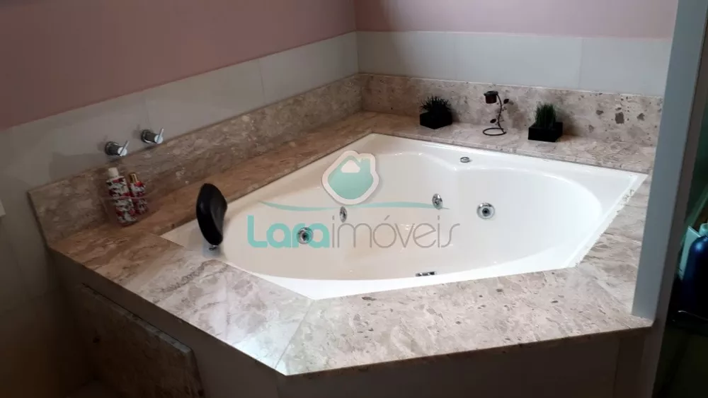 Casa, 4 quartos, 300 m² - Foto 62