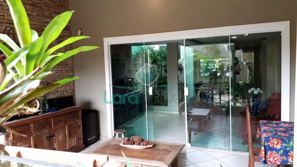 Casa, 4 quartos, 300 m² - Foto 35