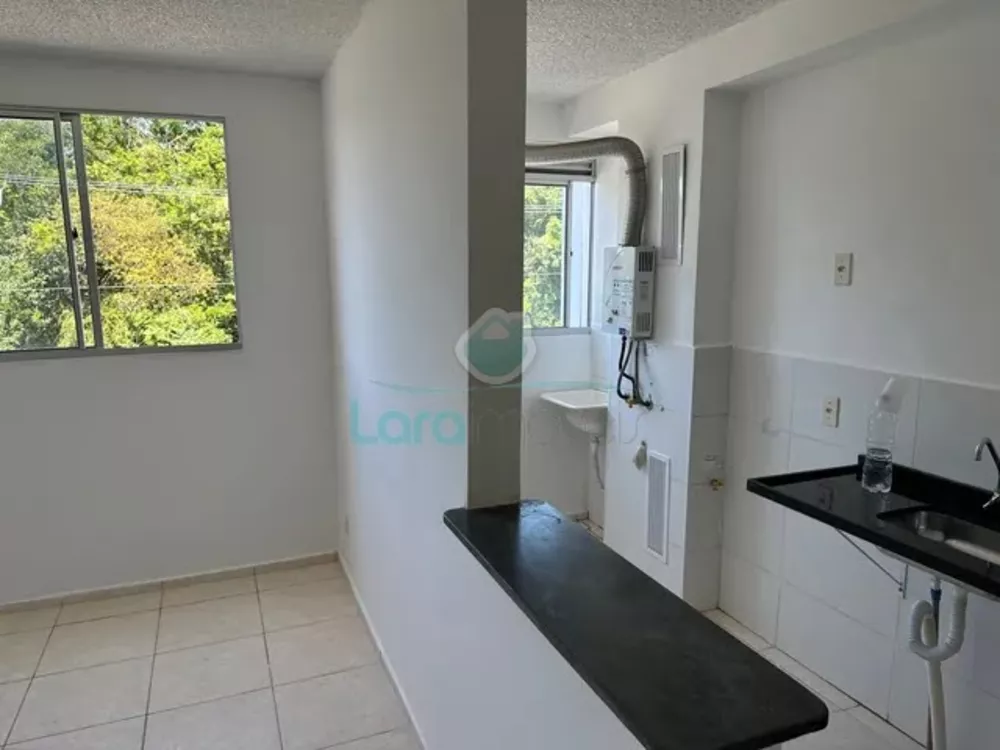 Apartamento à venda com 2 quartos, 50m² - Foto 3