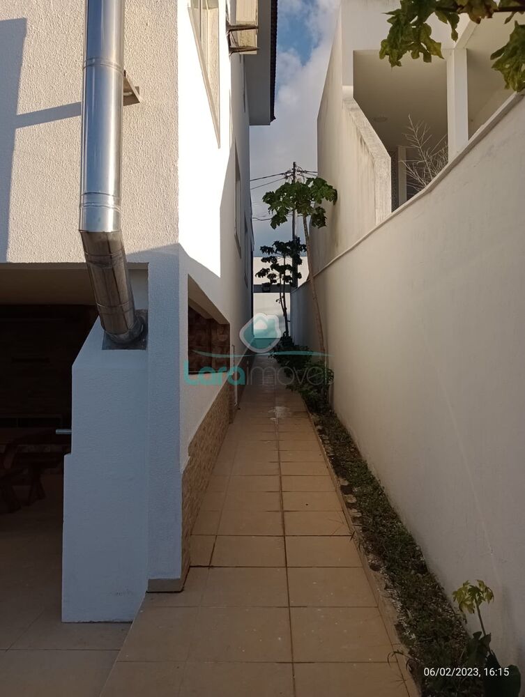 Casa de Condomínio à venda com 3 quartos, 230m² - Foto 34