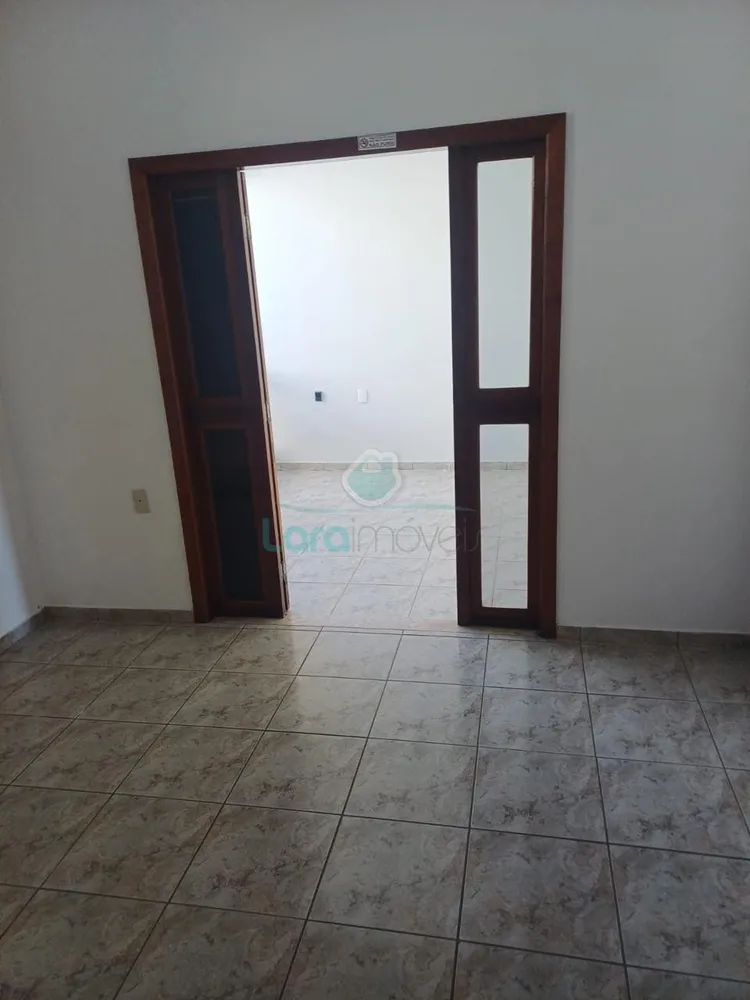 Casa, 5 quartos, 350 m² - Foto 1