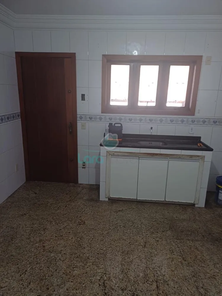 Casa, 5 quartos, 350 m² - Foto 11