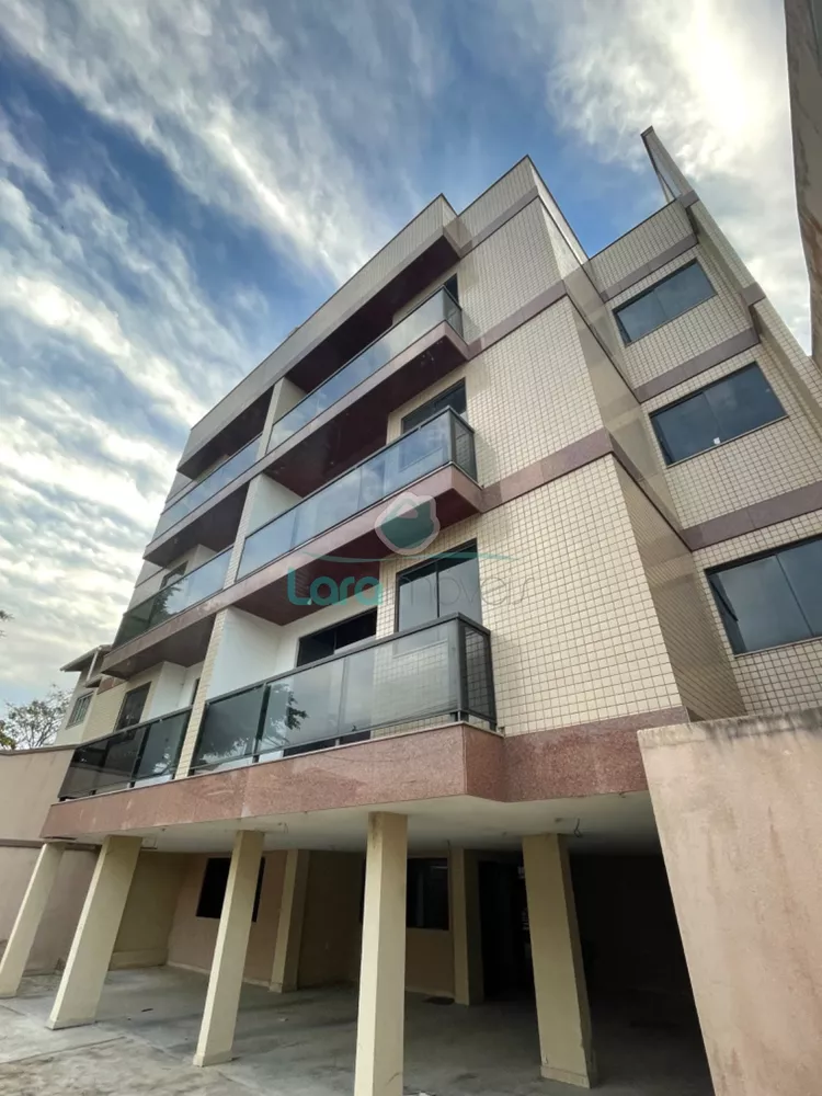 Apartamento à venda com 2 quartos, 72m² - Foto 1