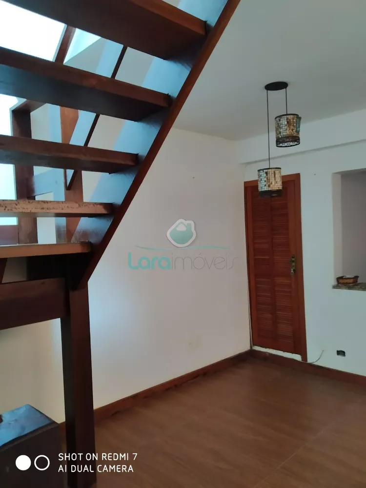 Casa à venda com 3 quartos, 158m² - Foto 4