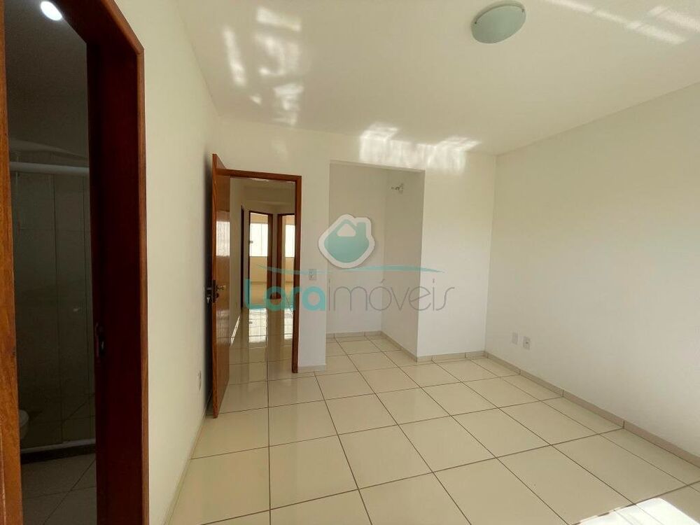 Casa à venda com 3 quartos, 110m² - Foto 25