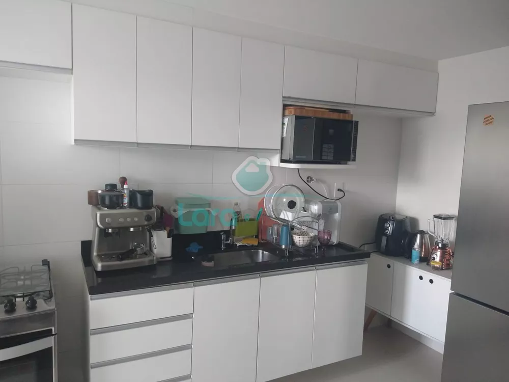 Apartamento à venda com 3 quartos, 102m² - Foto 2