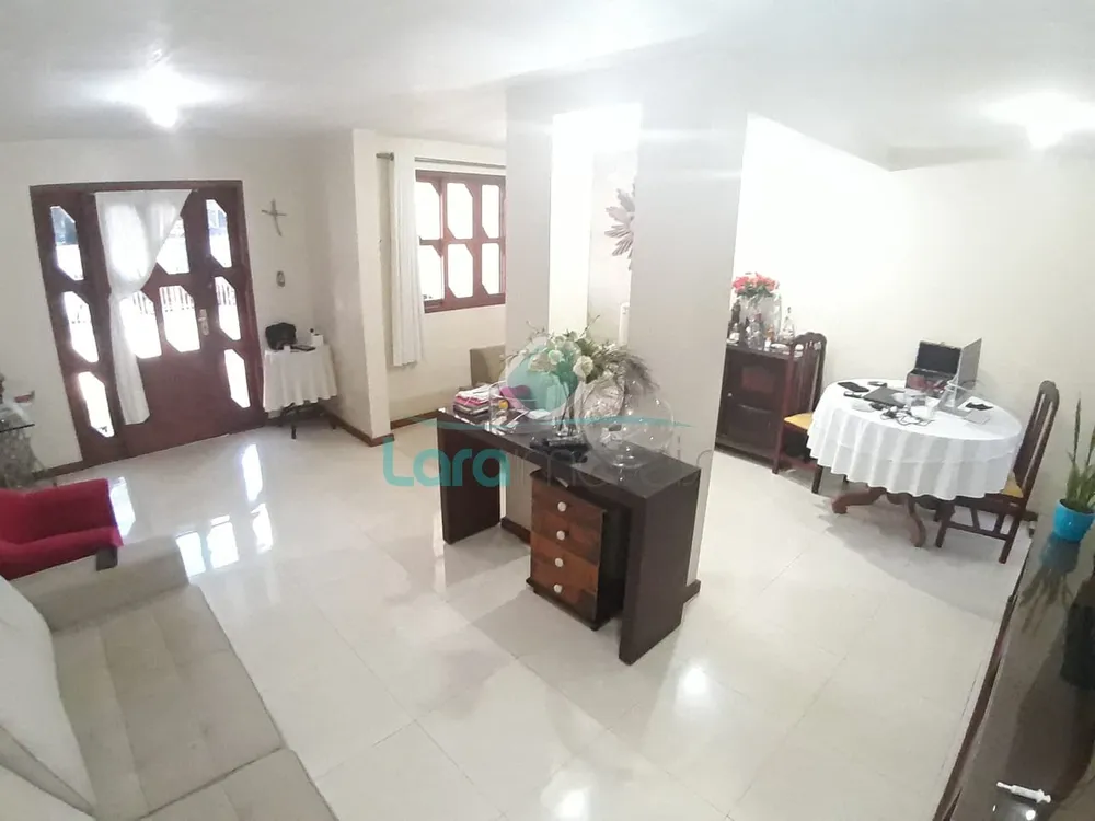 Casa, 3 quartos, 244 m² - Foto 6