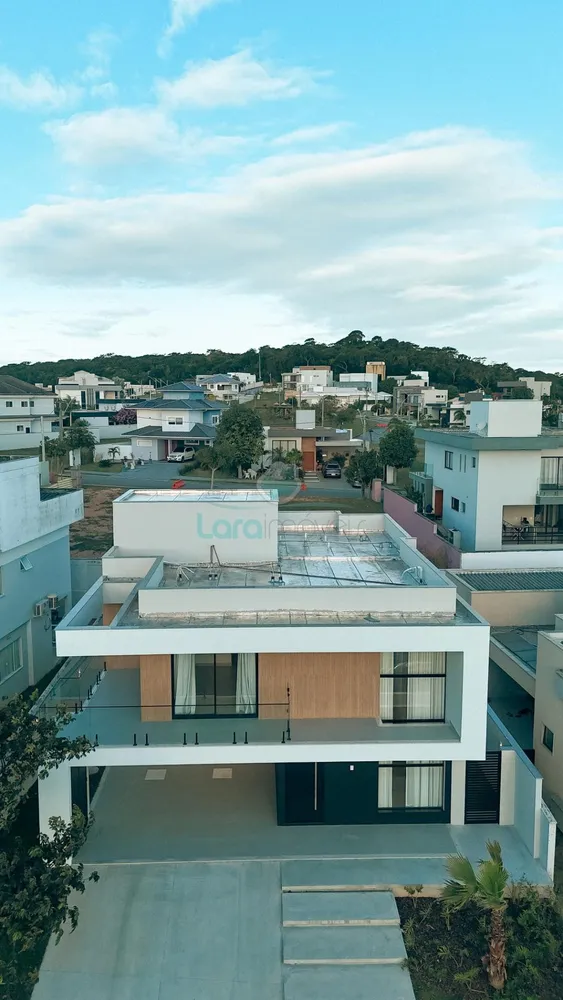 Casa, 3 quartos, 259 m² - Foto 30