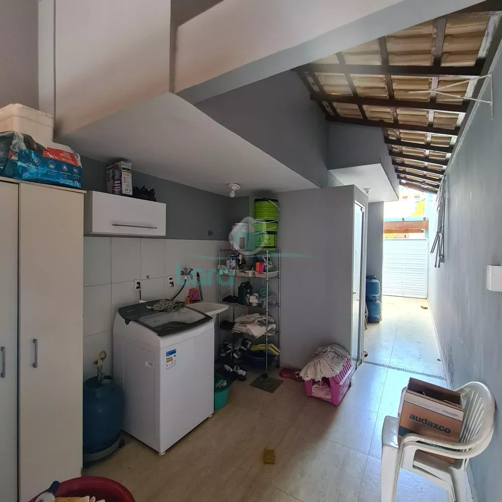 Casa de Condomínio à venda com 3 quartos, 280m² - Foto 16