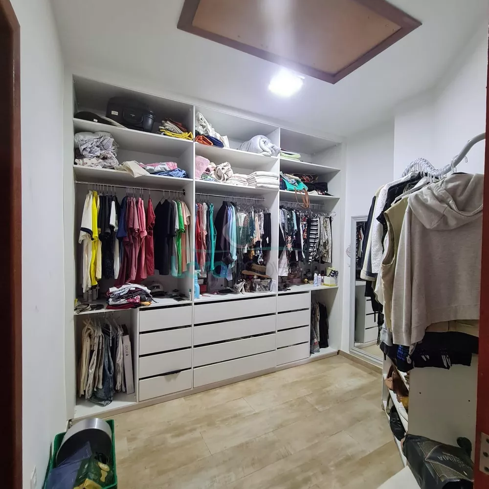 Casa de Condomínio à venda com 3 quartos, 280m² - Foto 24