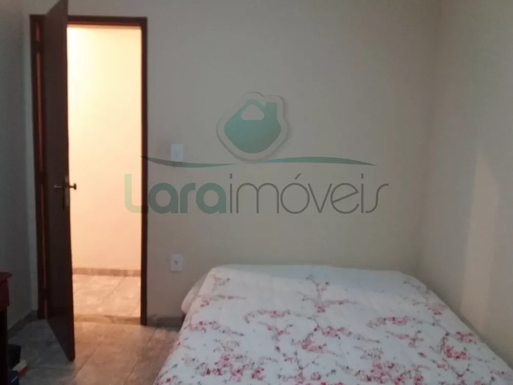 Apartamento à venda com 2 quartos, 78m² - Foto 2